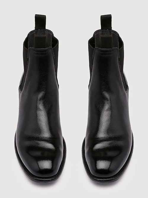 Black grosgrain pulls seen at an angle showing the toe