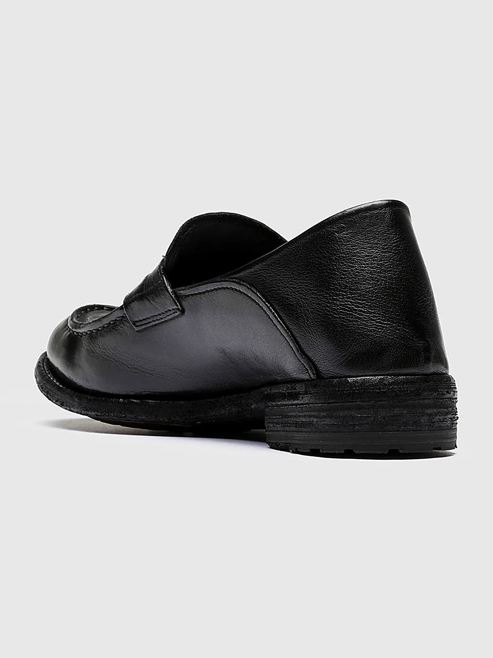 Black almond toe detail of the stitching and upper