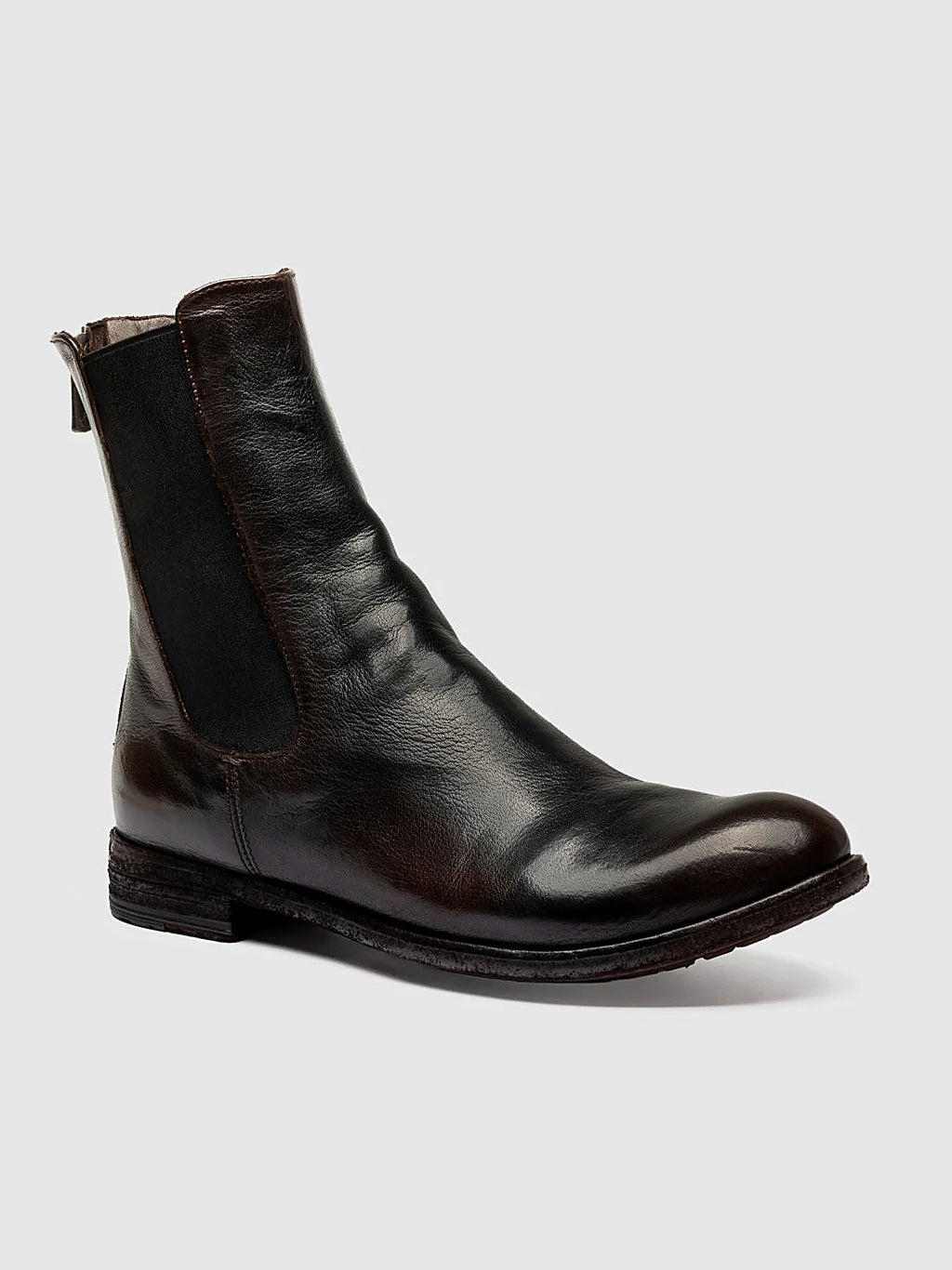 Brown smooth leather seen at an angle showing the toe