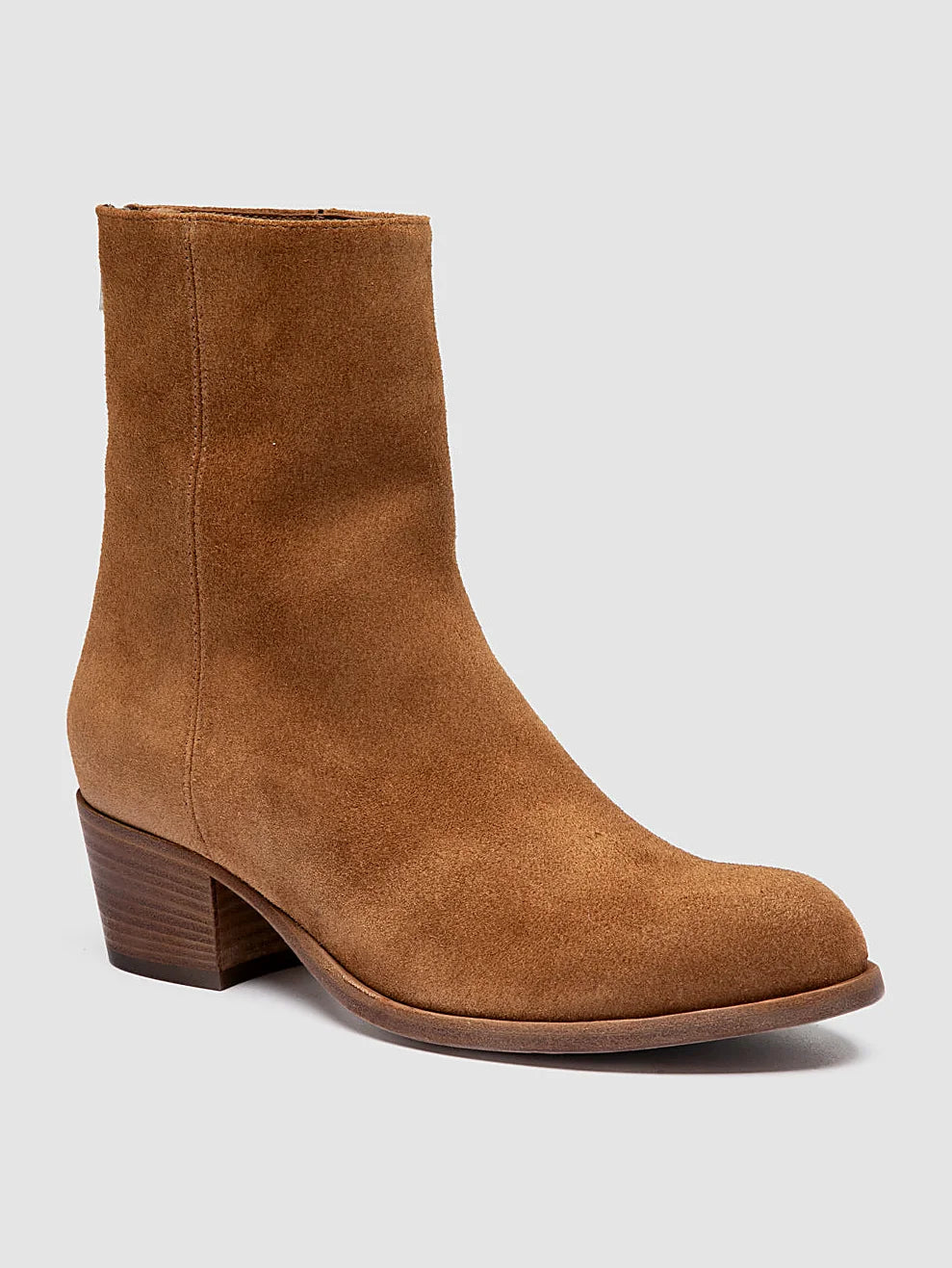 Brown brown suede front view showing the shape of the toe