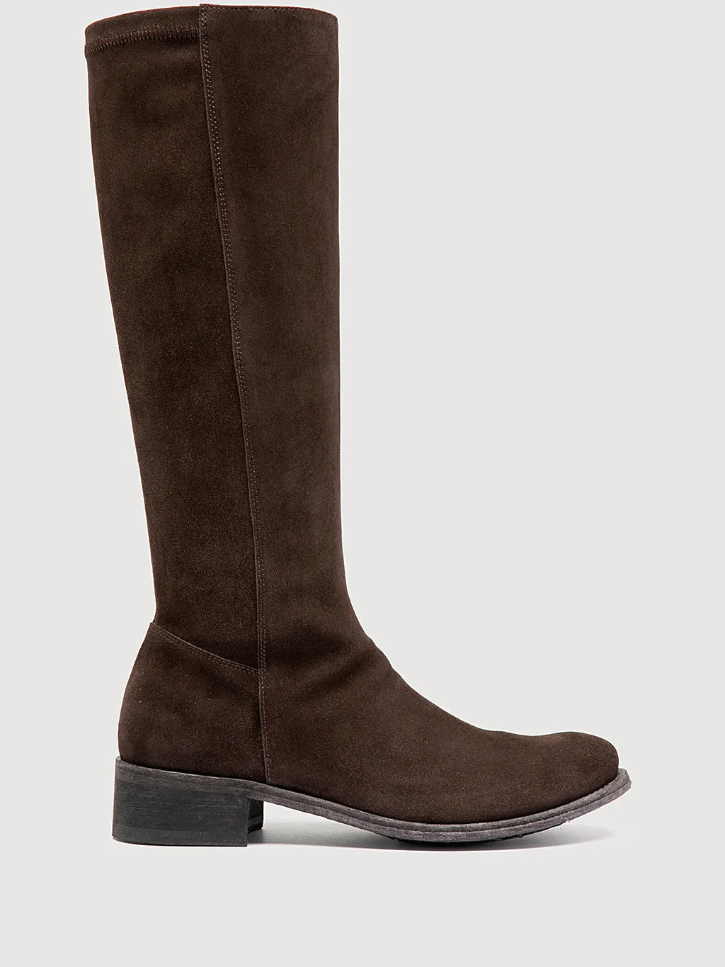 Brown brown suede front view showing the shape of the toe