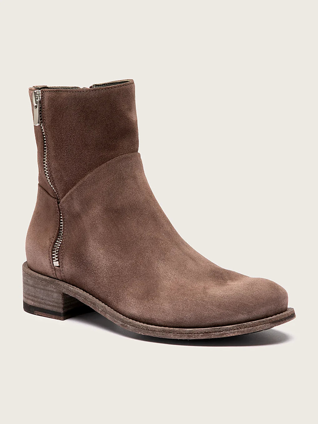Neutral side zip seen at an angle showing the toe